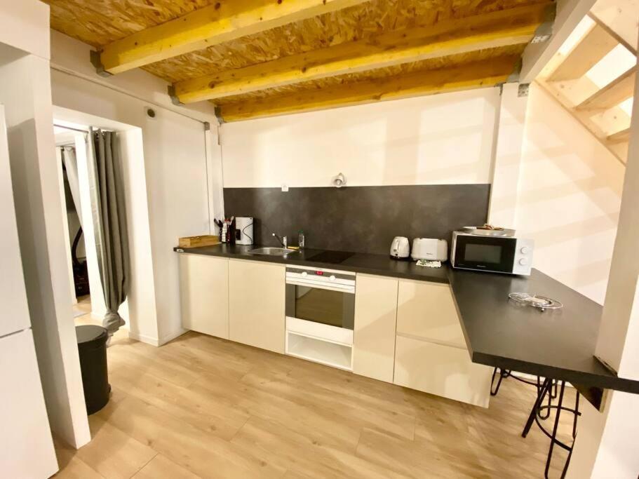 Апартаменты La Mezzanine Rouennaise Экстерьер фото